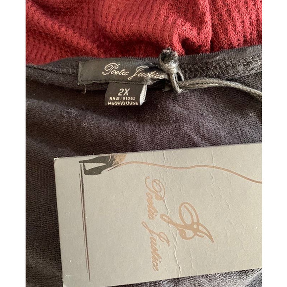 NWT Poetic Justice 3/4 sleeve blouse with Gold Zipper at declate plus size 2x - Picture 5 of 6